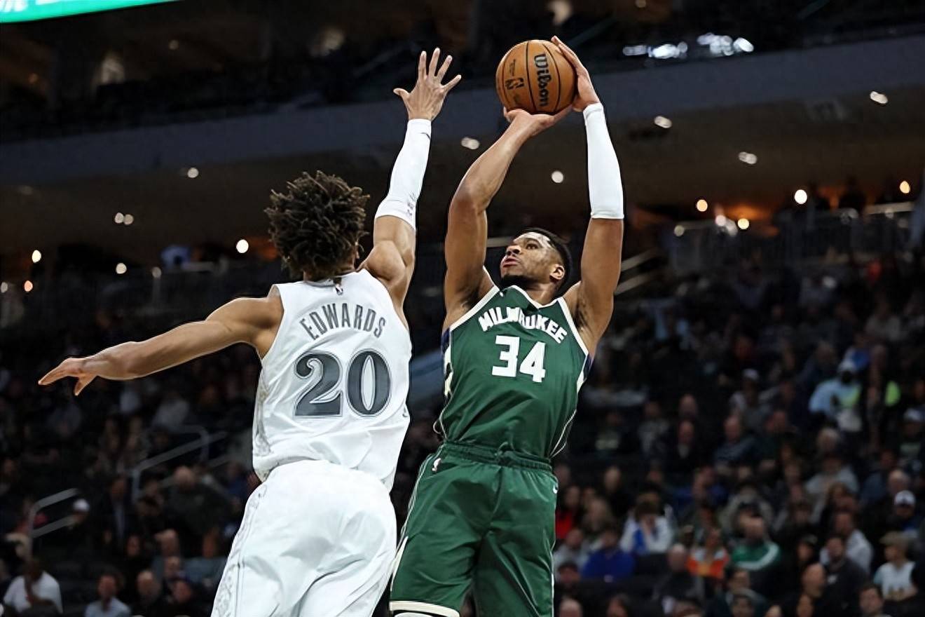 雄鹿队核心球员出色发挥,带领球队赢得胜利的简单介绍 雄鹿队核心球员出色发挥,带领球队赢得胜利的简单介绍